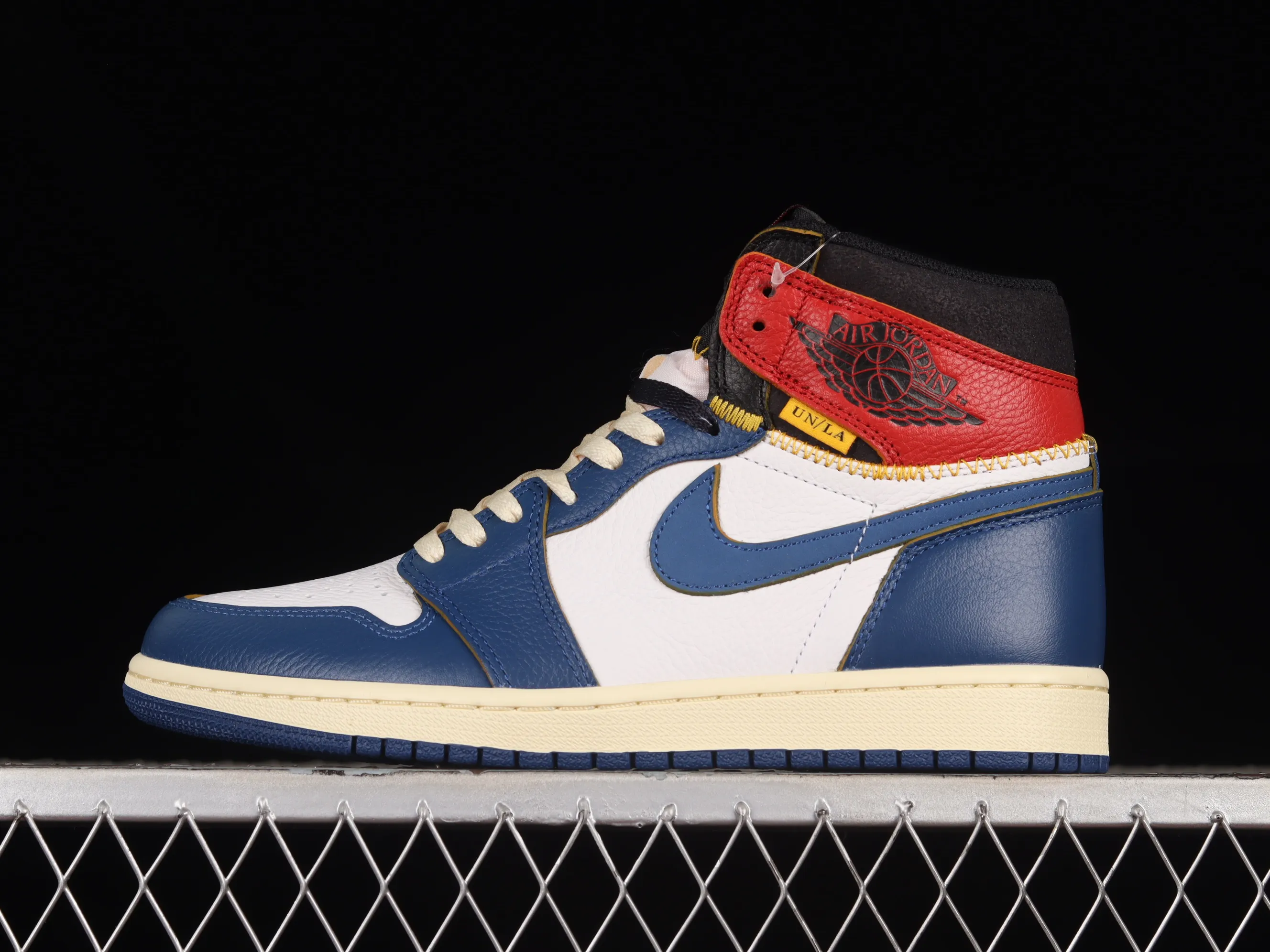All categories Air Jordan Jordan series basketball shoes Air Jordan 1 High LJR version Air Jordan 1 x Union AJ1 Joe 1 limited edition four-color deconstruction stitching basketball shoes BV1300-146
